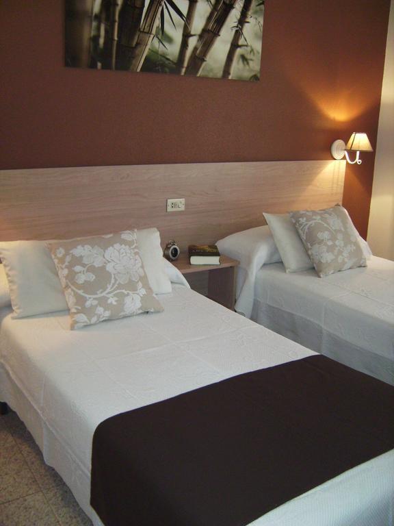 Pension Miami Almazora Kamer foto